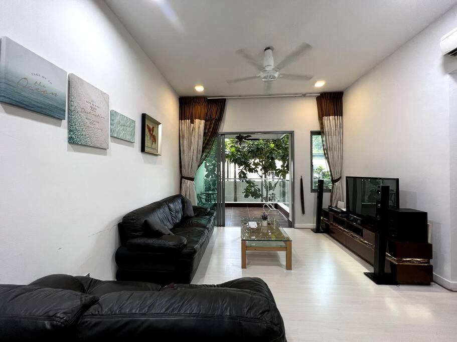 Luxury The Loft Comfort & Convenient Homestay 4 Kota Kinabalu Dış mekan fotoğraf